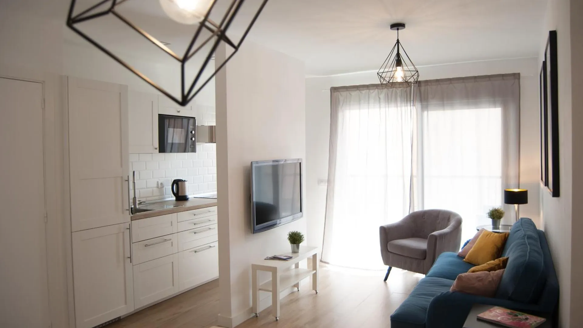 Home2Book Modern Center Apartment With Terrace サンタクルスデテネリフェ スペイン